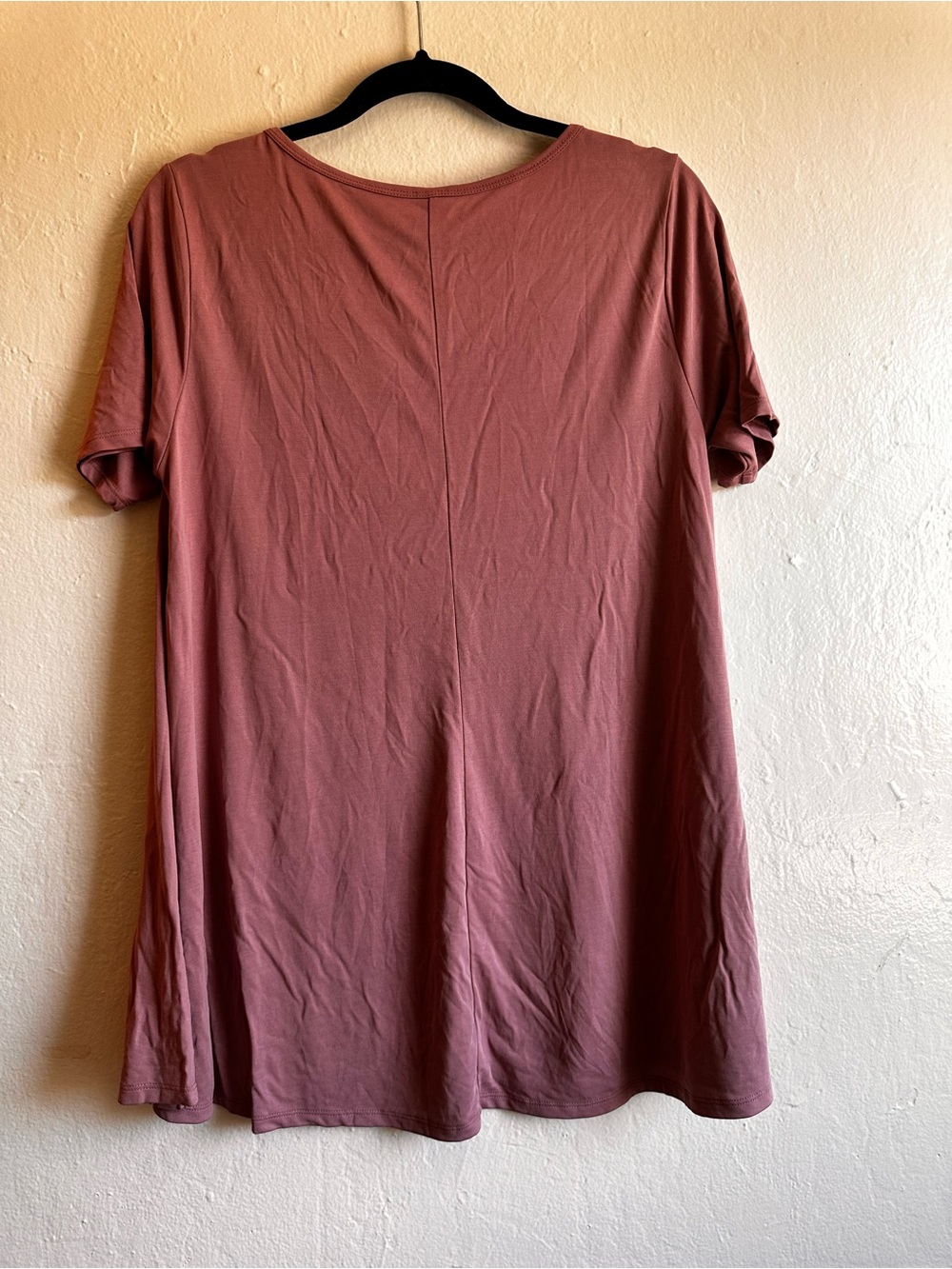 LuLaRoe Perfect tee - Mauve Pink - Medium - Picture 3 of 6